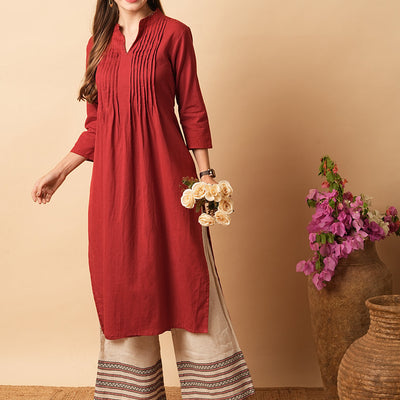 Solid Beads & Sequin Embroidered Pin Tucked Straight Fit Kurta - Maroon