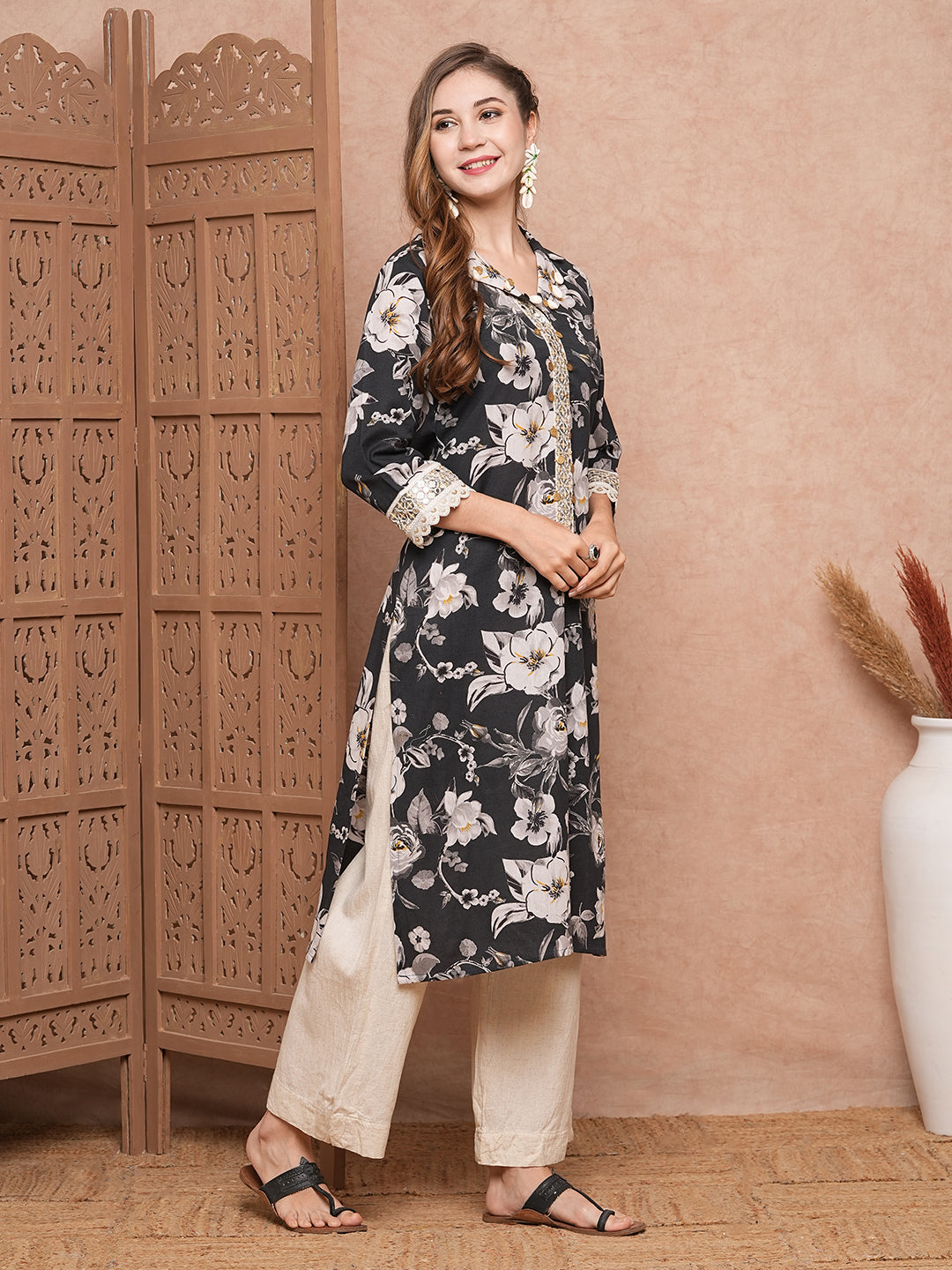 Floral Printed & Mirror Zari Embroidered Straight Fit Kurta - Black