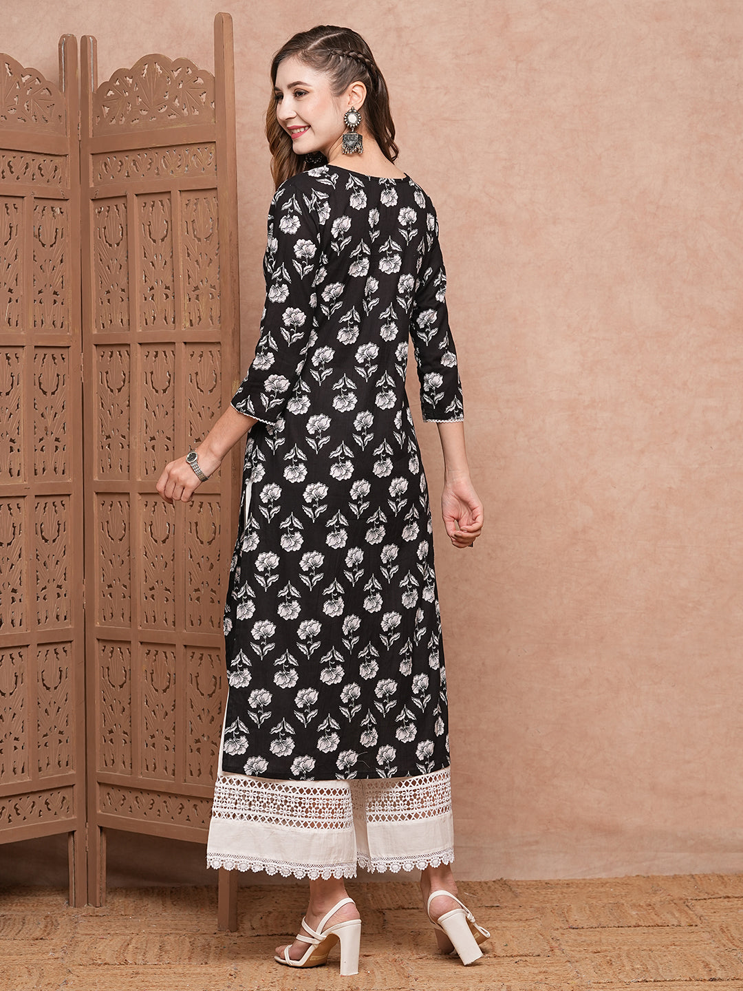 Floral Printed Resham & Zari Embroidered Kurta - Black