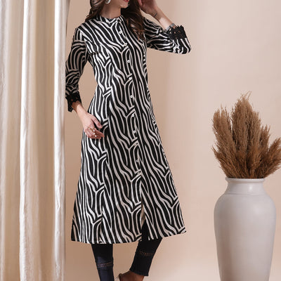 Abstract Printed Crochet Lace Embellished Kurta - Black
