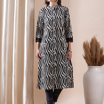 Abstract Printed Crochet Lace Embellished Kurta - Black