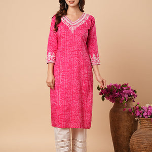 Bandhani Printed Ethnic Embroidered Straight Fit Kurta - Pink