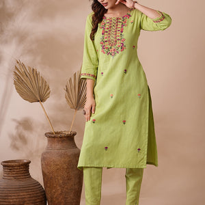 Solid Floral Hand & Embroidered Straight Kurta with Pant - Green