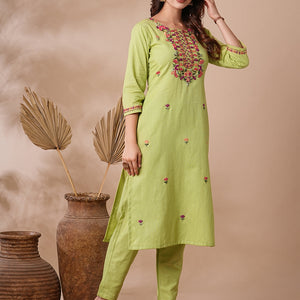 Solid Floral Hand & Embroidered Straight Kurta with Pant - Green