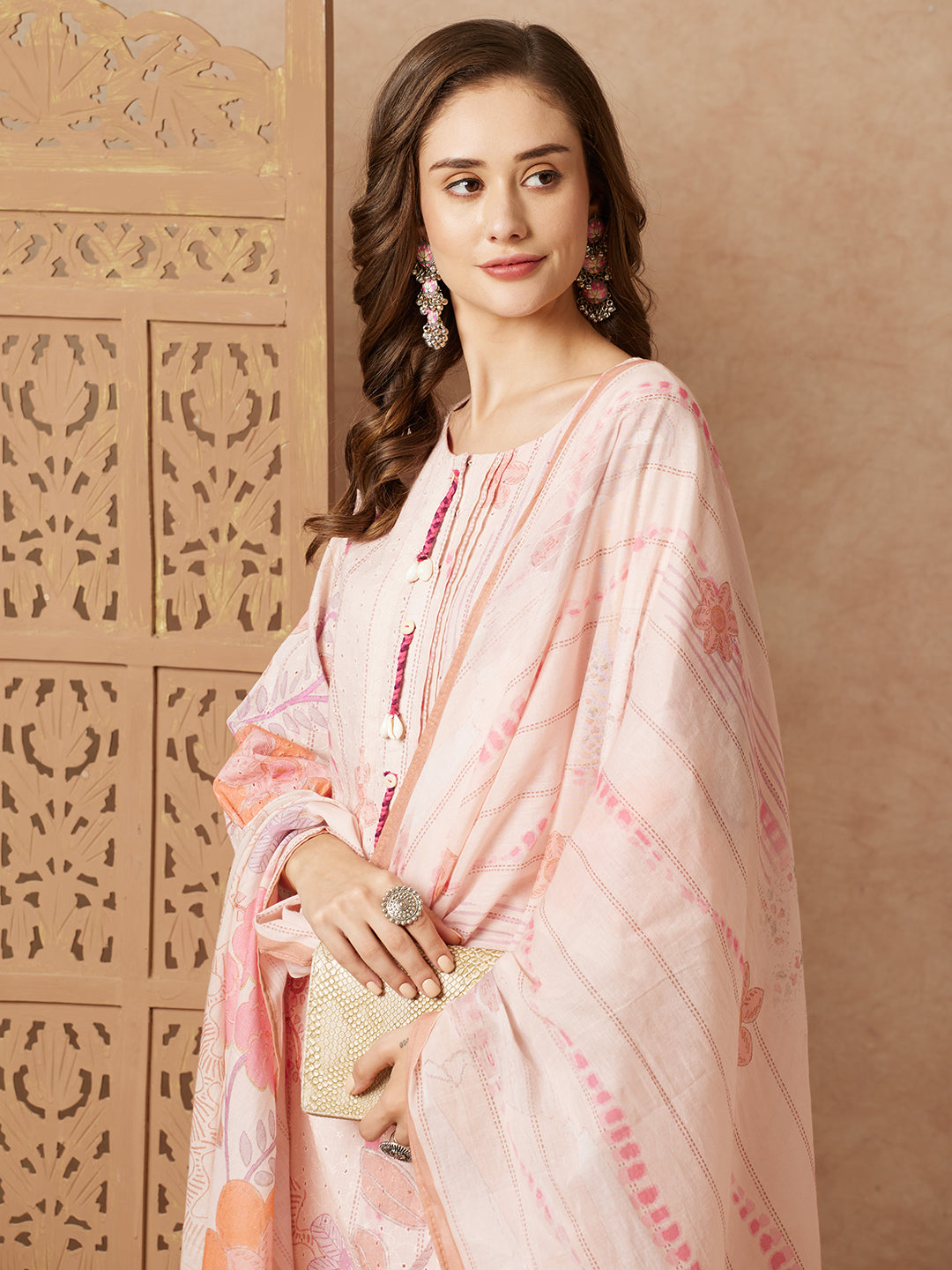 Floral Printed Straight Fit Kurta with Pant & Dupatta - Peach