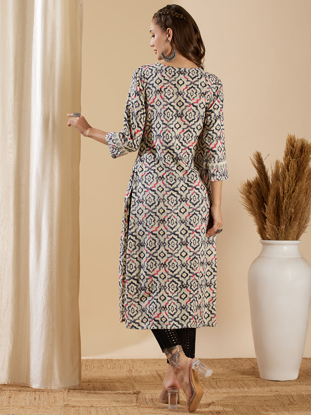 Ethnic Geometric Printed & Embroidered Straight Fit Kurta - Off White