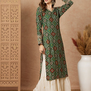 Bandhani Foil Printed & Zari Mirror Embroidered Straight Fit Kurta - Green