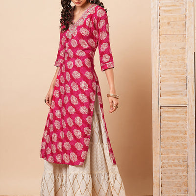 Ethnic Zari Embroidered & Abstract Foil Printed Straight Fit Kurta - Red