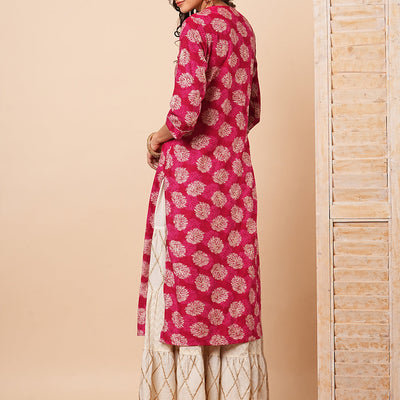 Ethnic Zari Embroidered & Abstract Foil Printed Straight Fit Kurta - Red
