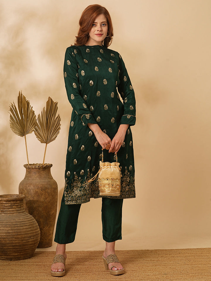 Ethnic Floral Zari Jacquard Straight Fit Kurta with Pant - Green