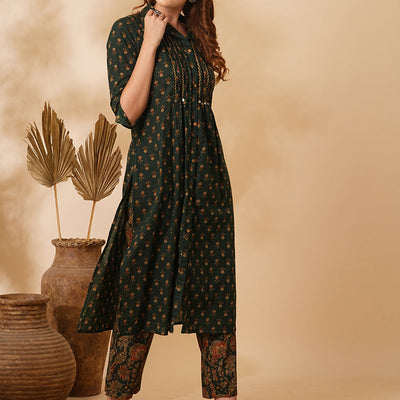 Floral Printed & Embroidered Straight Fit Kurta with Pant - Green