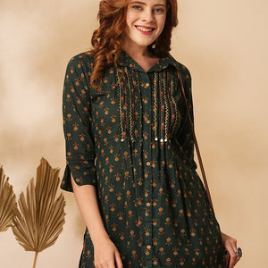 Floral Printed & Embroidered Straight Fit Kurta with Pant - Green