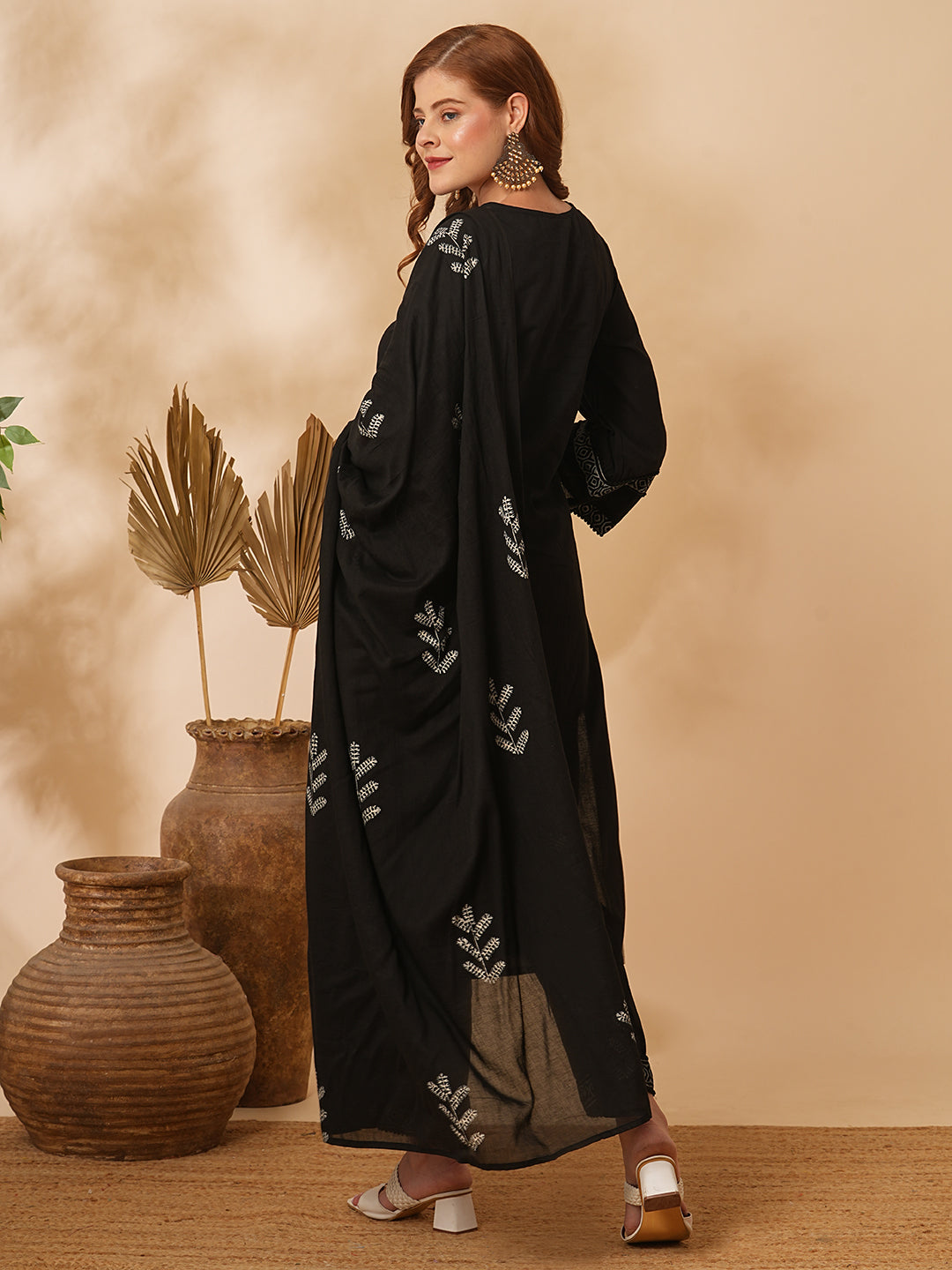 Solid Ethnic Printed & Embroidered Straight Kurta with Pant & Dupatta - Black