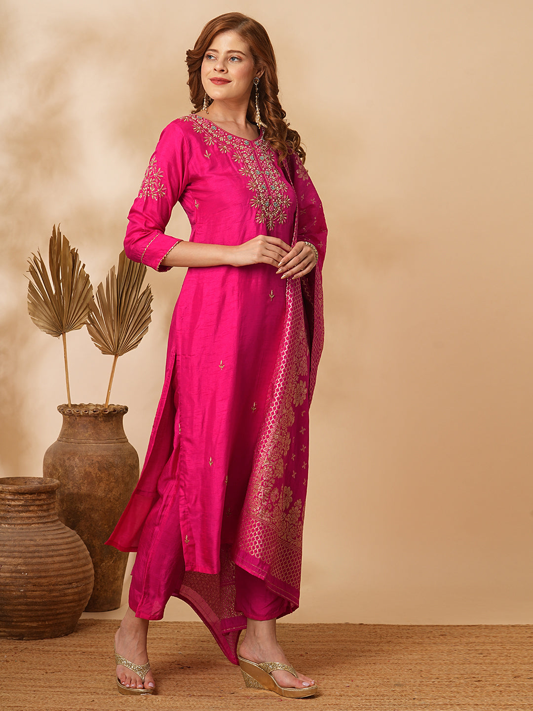 Floral Hand Embroidered Straight & Kurta with Pant & Brocade & Dupatta - Pink