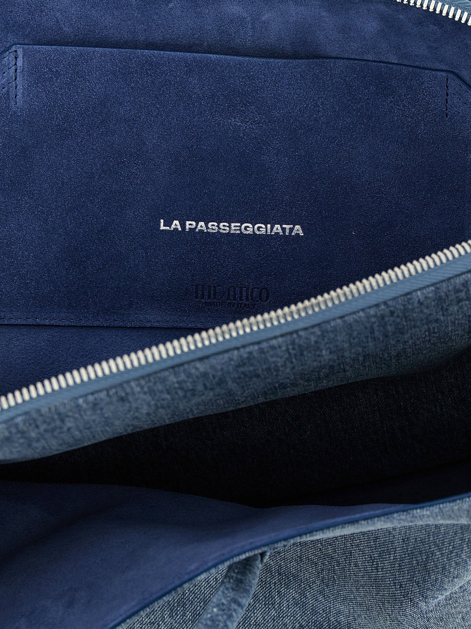 The Attico La Passeggiata Medium Shoulder Bag