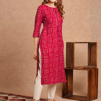 Ethnic Bandhani Foil Printed Straight Fit Kurta - Magenta
