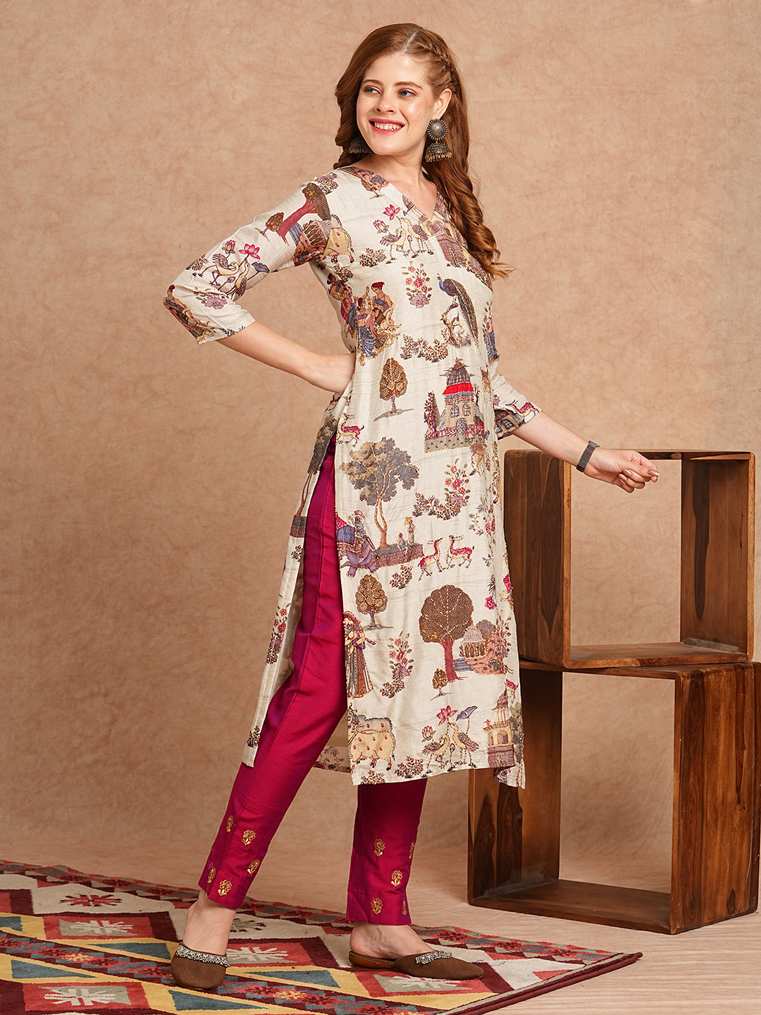 Ethnic & Floral Printed & Kantha Embroidered Straight Fit Kurta - Off White