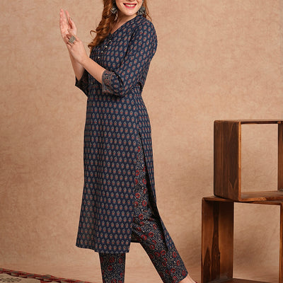 Ethnic Printed Straight Fit Kurta with Pant - Blue