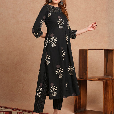 Ethnic Floral Printed & Embroidered A-Line Kurta with Pant - Black