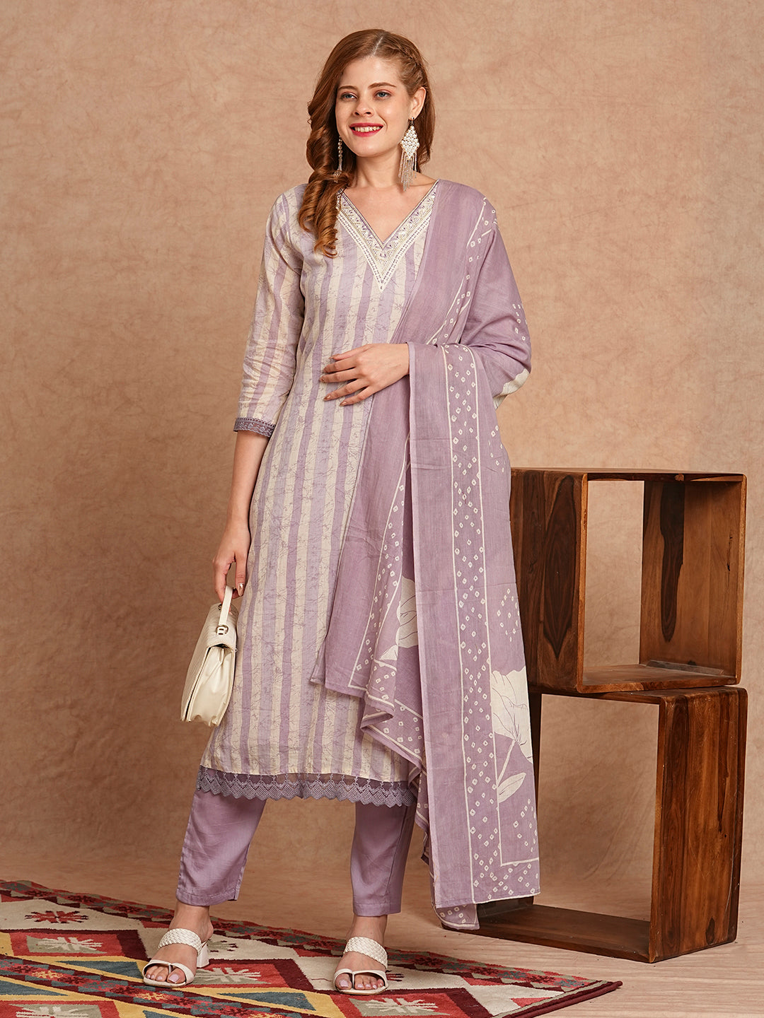 Ethnic Stripes Printed Straight Fit Kurta with Pant and Pure Cotton Printed Dupatta - Lavender