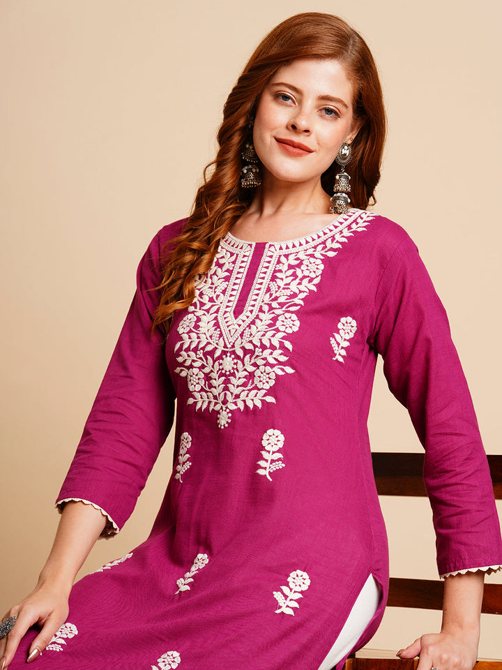 Solid Chikankari Embroidered Straight Fit Kurta - Purple