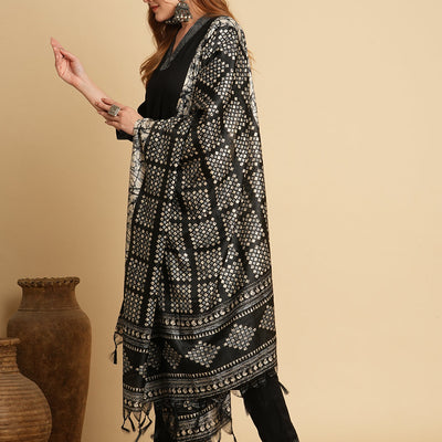 Solid Ethnic Embroidered Straight Fit Kurta with Pant & Dupatta - Black