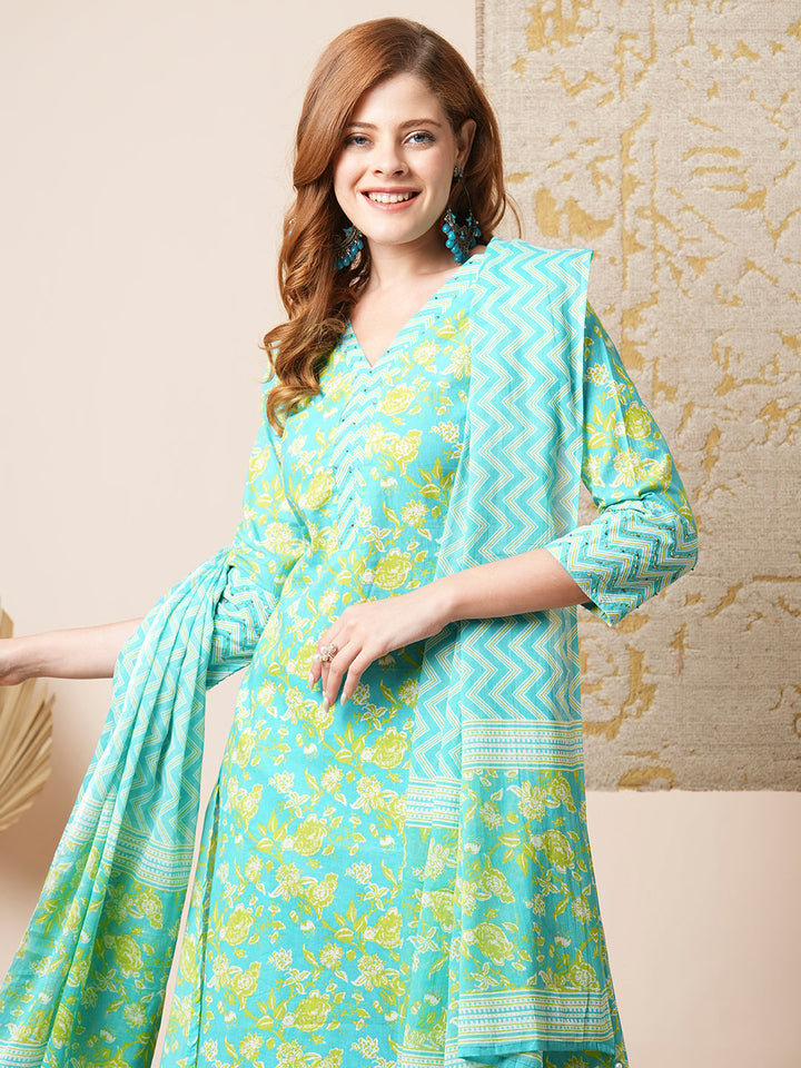 Floral & Chevron Printed Embroidered Kurta with Pant & Dupatta - Blue