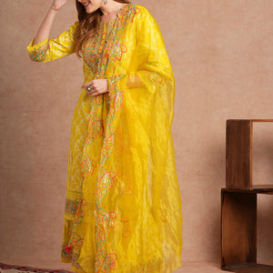 Ethnic Khari Printed Embroidered Straight Fit Kurta with Flared Palazzo and Dupatta - Lime Green