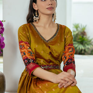 Geometric Foil Printed A-Line Pleated Maxi Dress with Belt - Mustard