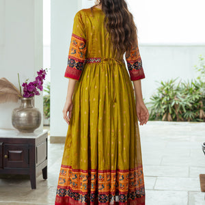 Geometric Foil Printed A-Line Pleated Maxi Dress with Belt - Mustard