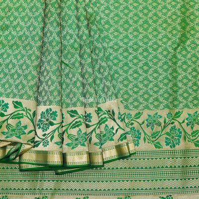 Green Flower Motif Pure Kanjivaram Silk Saree