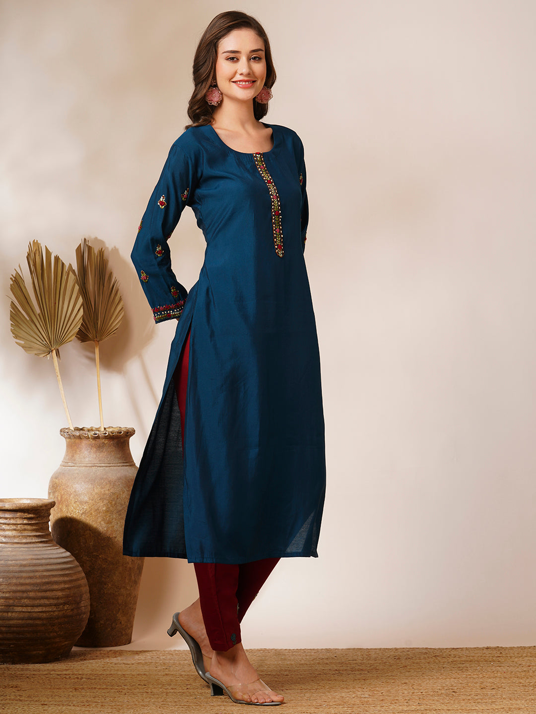 Solid Floral Hand Embroidered Straight Fit Kurta - Teal Blue