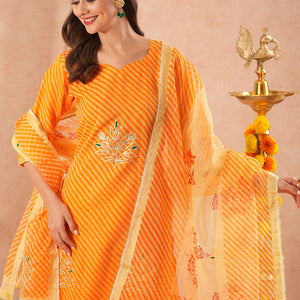 Leheriya Printed & Gota Embroidered Straight Kurta with Pant & Dupatta - Orange