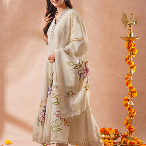 Floral Hand Embroidered Anarkali Flared Kurta with Pant and Hand Painted Dupatta - Off White