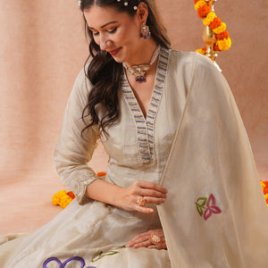 Floral Hand Embroidered Anarkali Flared Kurta with Pant and Hand Painted Dupatta - Off White