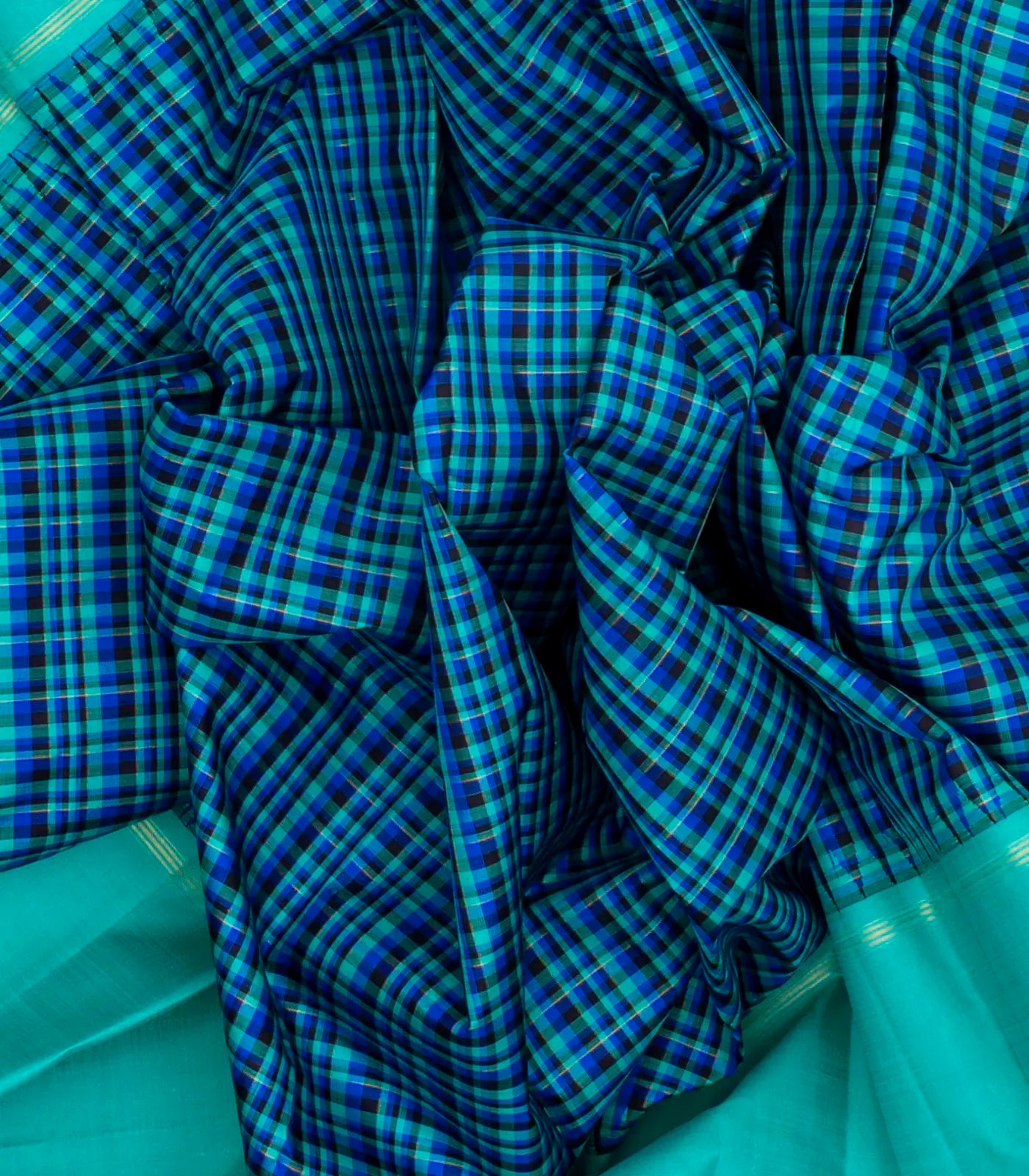 Blue Handloom Korvai Kanchipuram Silk Saree With Checks