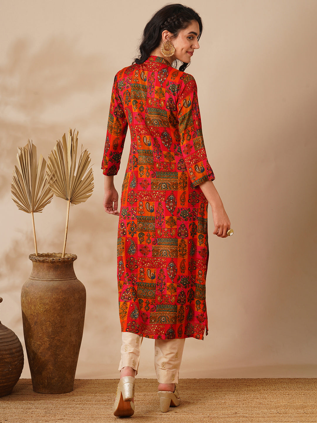 Abstract Floral Foil Printed Straight Fit Kurta - Multi