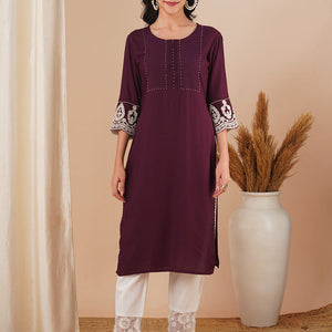 Solid Ethnic Embroidered Straight Fit Kurta - Purple