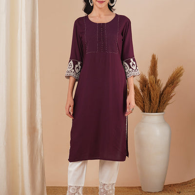 Solid Ethnic Embroidered Straight Fit Kurta - Purple