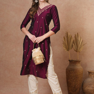 Ethnic Embroidered Straight Fit Kurta - Burgundy