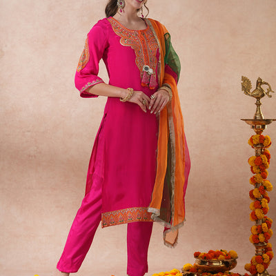 Solid Ethnic Embroidered Straight Kurta with Pant & Coloblocked Dupatta - Pink