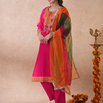 Solid Ethnic Embroidered Straight Kurta with Pant & Coloblocked Dupatta - Pink