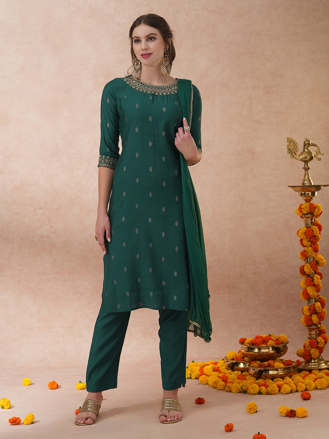 Solid Ethnic Embroidered Straight Fit Kurta with Pant & Dupatta - Green