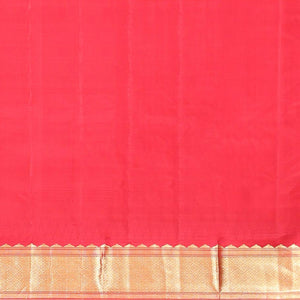 Green buttas silk saree, contrast border of rekku,banaras & jaal & pallu of ogee pattern