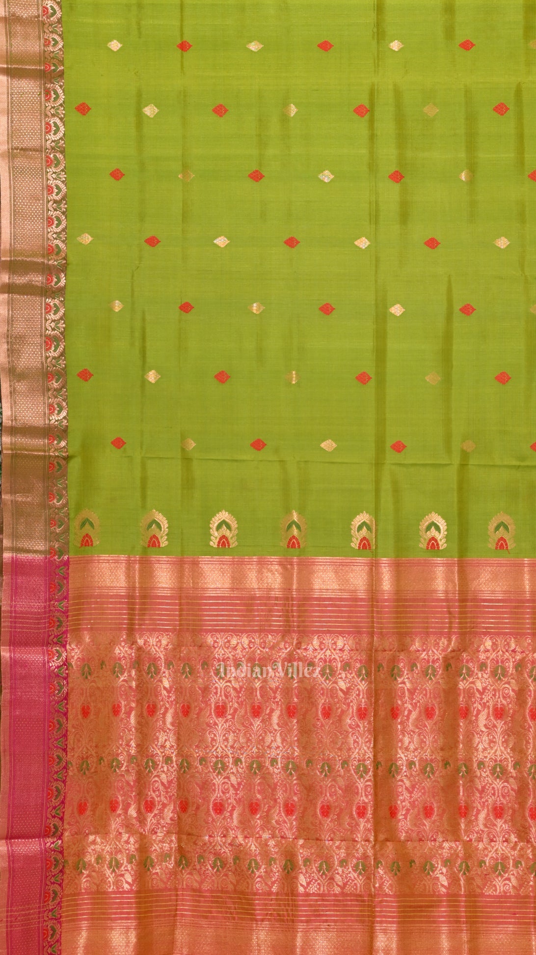 Mehendi Green Handwoven Baluchari Silk Saree