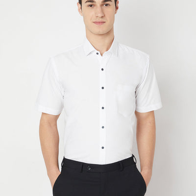 Wrinkle Free Half Sleeve Shirt
