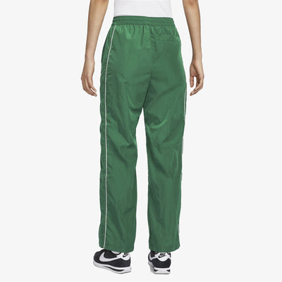 NIKE | WINDRUNNER WOVEN OPEN-HEM PANTS { GORGE GREEN/SAIL