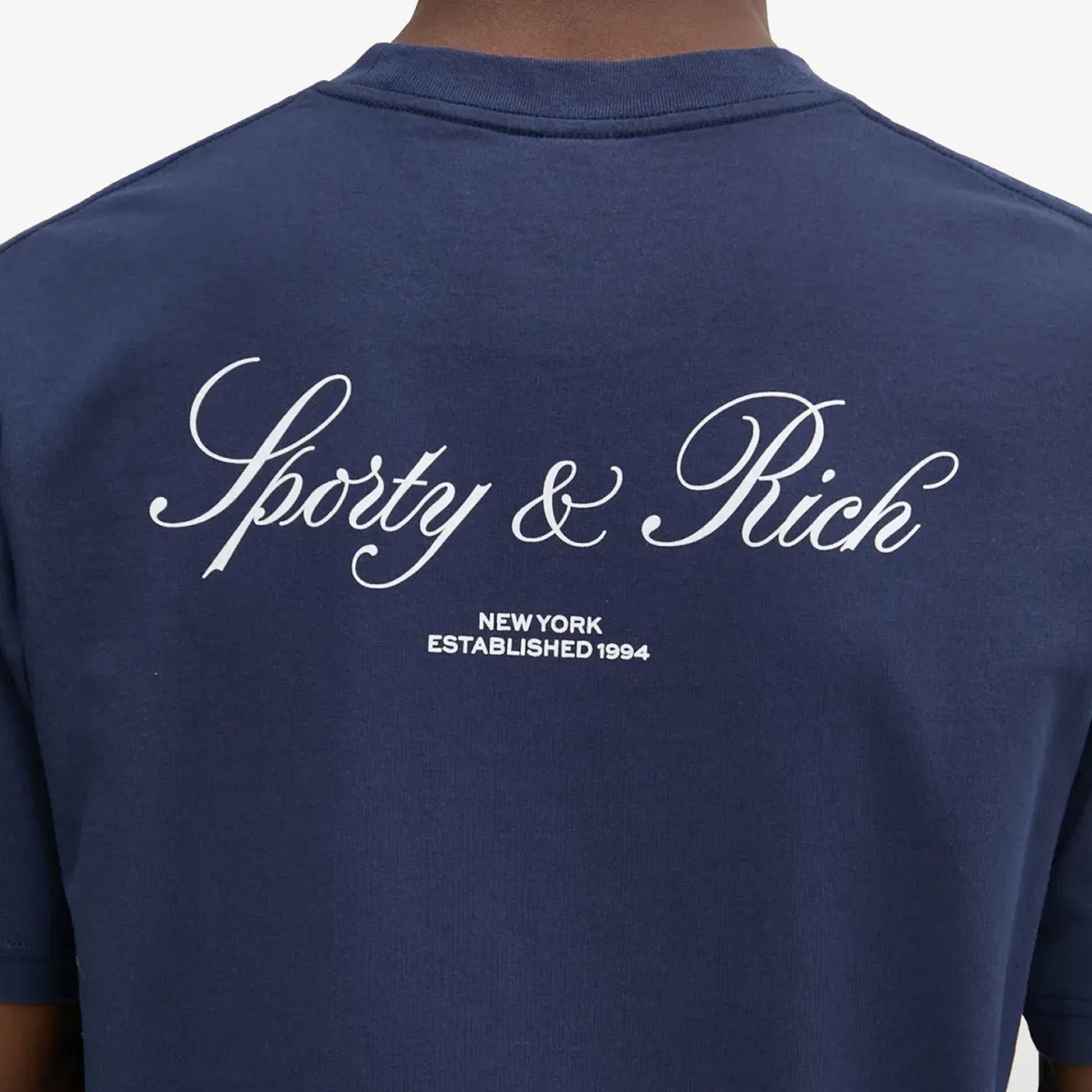 SPORTY & RICH | VENDOME RESORT T-SHIRT { NAVY