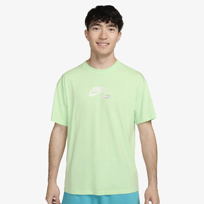 Nike | SPORTWEAR MAX90 T-SHIRT  { VAPOR GREEN