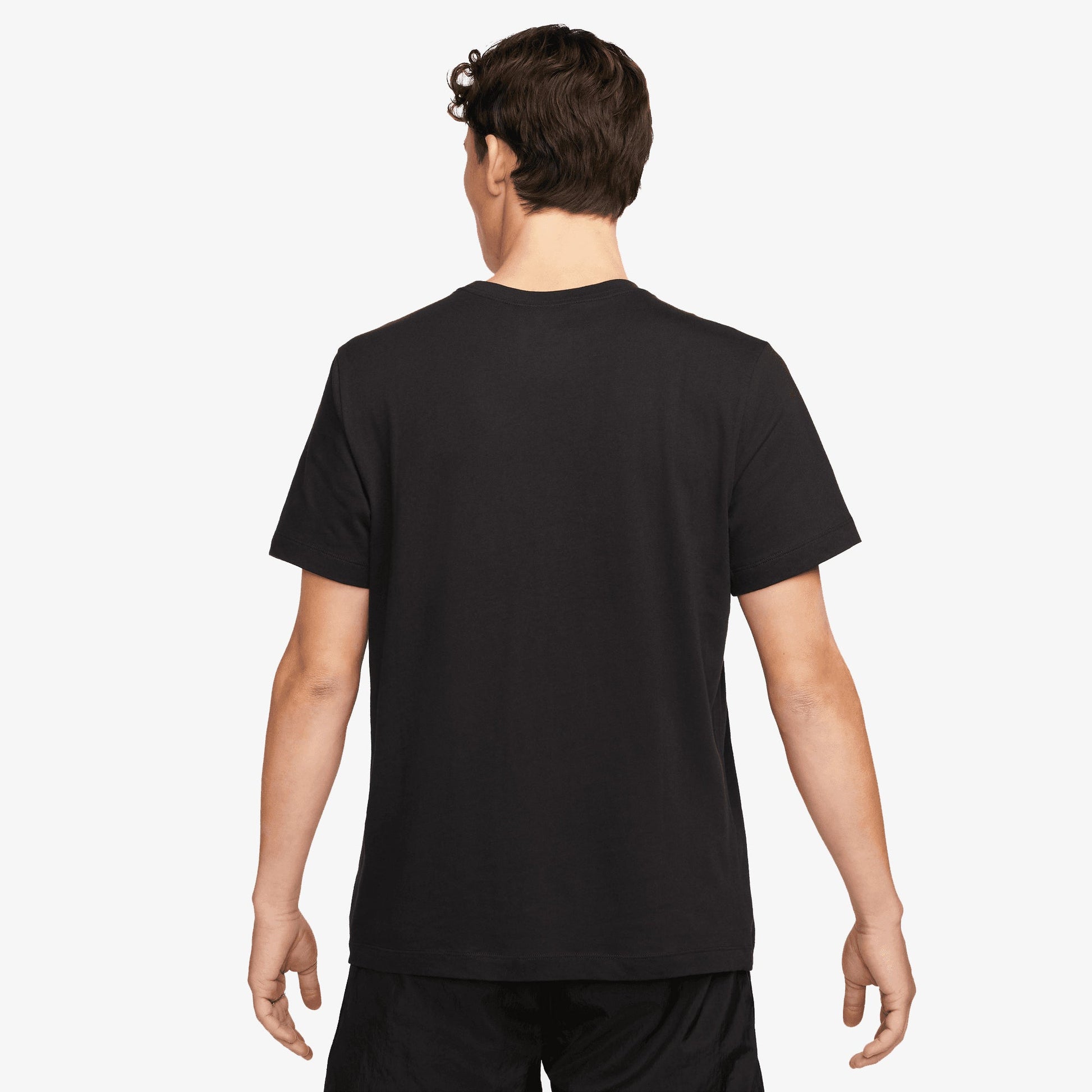 NIKE | SPORTSWEAR T-SHIRT { BLACK/WHITE